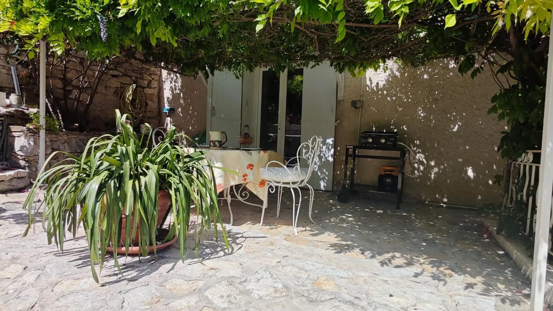 Apartment Charmant T2 A Cassis